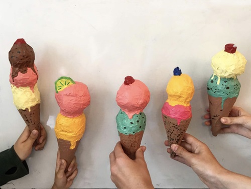 بستنی قیفی با پاپیه ماشه برای کودکان